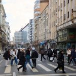 sondaj alarmant jumatate dintre romani se simt tot mai saraci