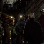 Mai multi mineri s au blocat in subteran la mina Lupeni refuzand sa iasa dupa schimb managerii au mers la negocieri