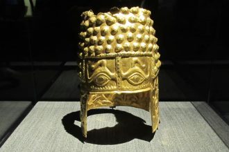 Stirea zilei in Romania Politia olandeza a recuperat coiful de la Cotofeneshti