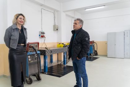 Transformare semnificativa la un liceu din Medias investitii in educatia tehnologica foto