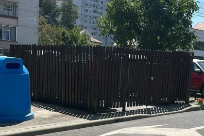 Cinci greșeli frecvente la platforma de gunoi. Cum putem menține curățenia între blocuri