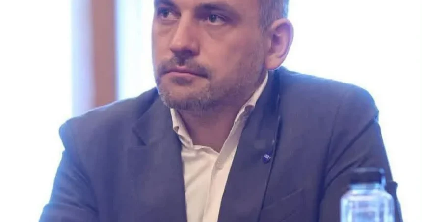 Echert: Cine a construit 32.000 de locuințe în șase luni?