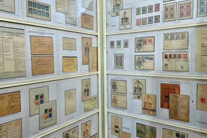 Expoziția de Filatelie „Aniversări sibiene 2026”, vernisată vineri la ASTRA