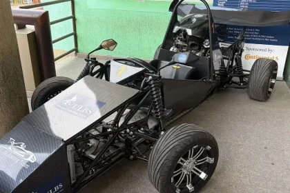 Mașină de curse de 200 km/h creată de studenții din Sibiu