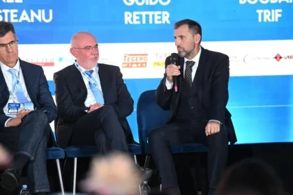 Mircea Bulboacă, CON-A: Zeci de fabrici în nouă luni, un pod peste Olt în cinci ani?