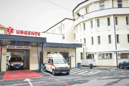 Pacienții cu toxiinfecție alimentară, externați cu recomandări medicale