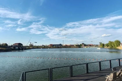 Primăria Sibiu reziliază contractul terasei de la Lacul lui Binder și face plângere penală