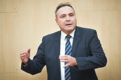 România se confruntă cu o policriză cu 12 manifestări, nu cu 12 crize separate