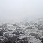 Salvamontiștii sibieni recomandă prudență pe trasee după prima ninsoare la munte