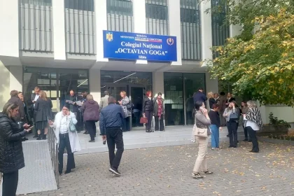 Directorii din Sibiu, relaxați după proba a doua: au promovat 108 din 108