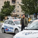 Examinatori din Alba, aduși la Sibiu pentru a reduce cozile la permisul auto.
