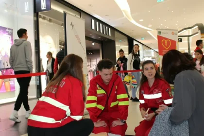 Maratonul Resuscitării, azi la Sibiu: sibienii învață gratuit să salveze vieți