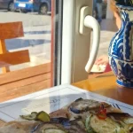 Meniul zilei la Korn Atelier, lângă Piața Cibin: focaccia, salată și băutură, 35 lei