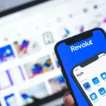 Revolut anunță perturbări: clienții nu pot accesa aplicația