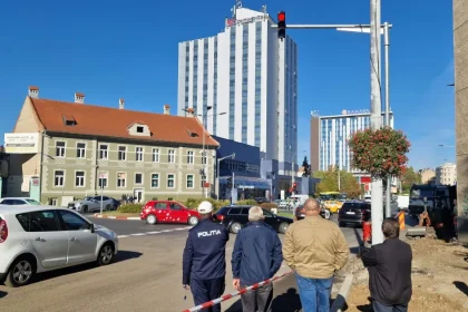Semafoarele din giratoriile Sibiului, repornite după refacerea marcajelor