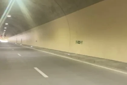 Semnal în tunelul de 1,35 km de pe Secțiunea 4 Sibiu–Pitești? Scrioșteanu a testat