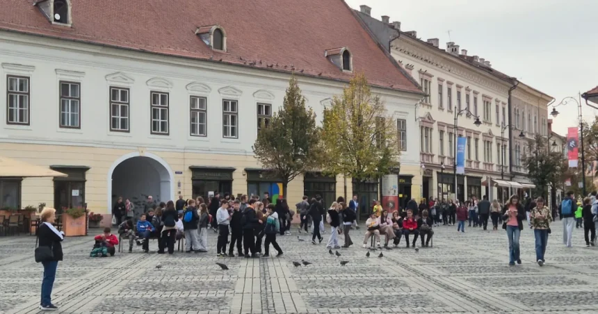 Sibiul, invadat de copii din țară în „săptămâna altfel” la muzee și-n centrul istoric